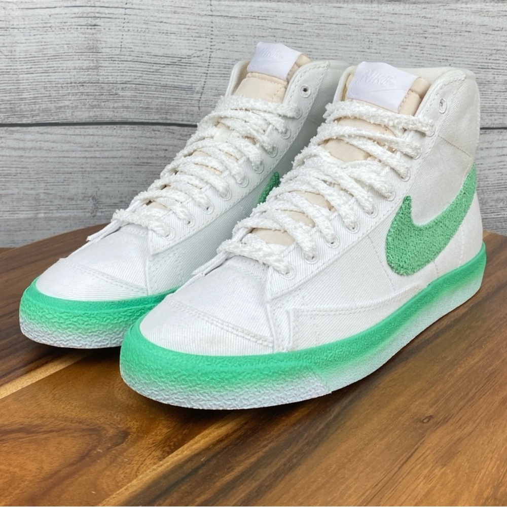 Nike White and Green Blazers Sneakers